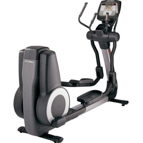 Life Fitness 95X Achieve Elliptical - Reconditionné - Fitness Dépôt +