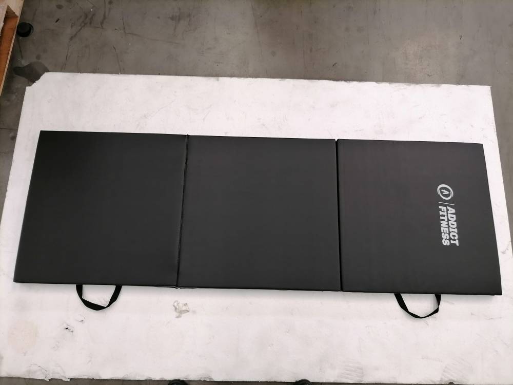 Tapis d'exercice noir pliable Addict Fitness - Fitness Dépôt +