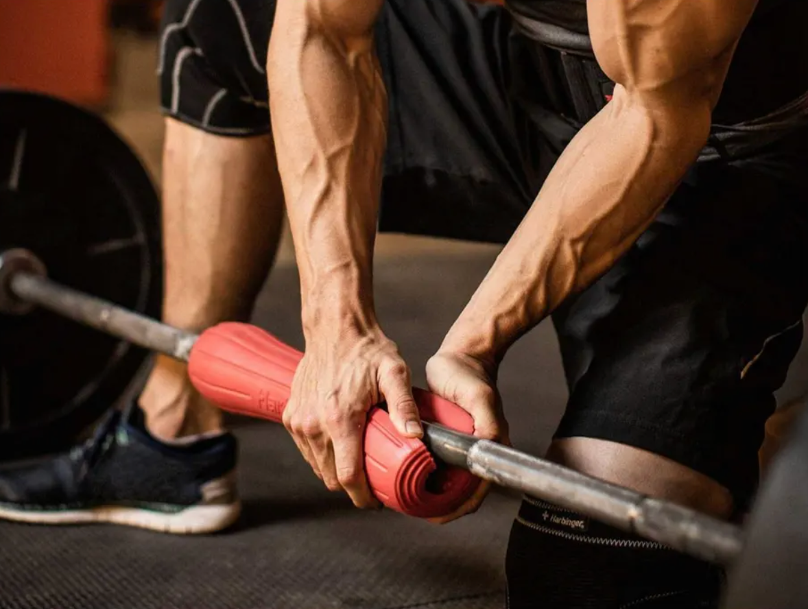 Coussin d'haltères Harbinger ErgoFit, rouge, 15" - Fitness Dépôt +