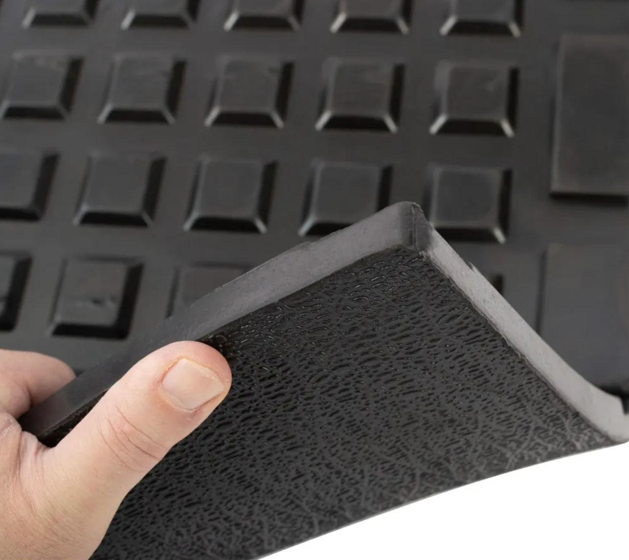 Tapis en caoutchouc découpé, 1M x1M x18 mm - Fitness Dépôt +