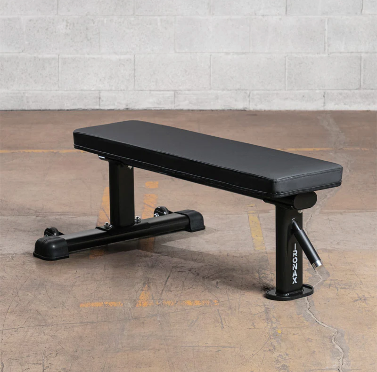 Banc plat IRONAX XFB1 - Fitness Dépôt +