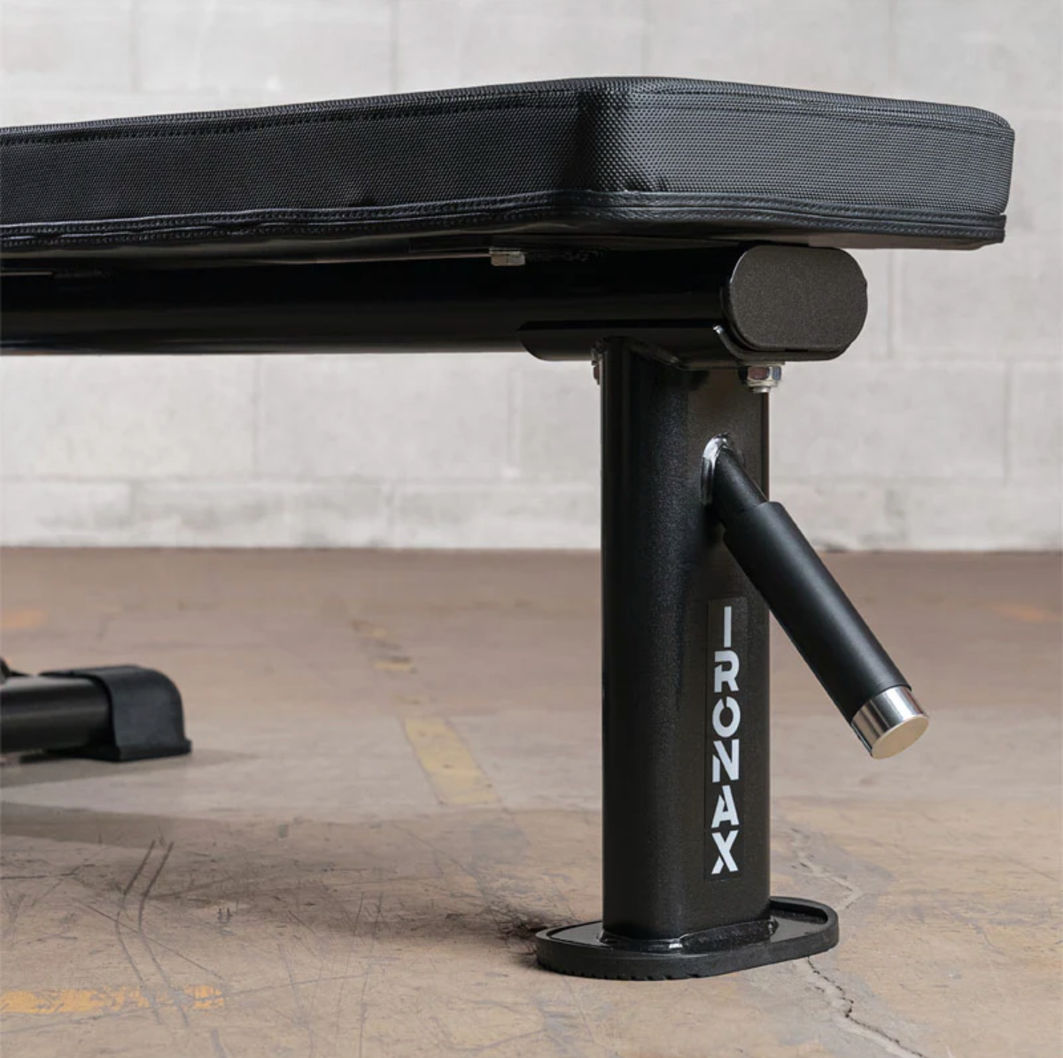 Banc plat IRONAX XFB1 - Fitness Dépôt +